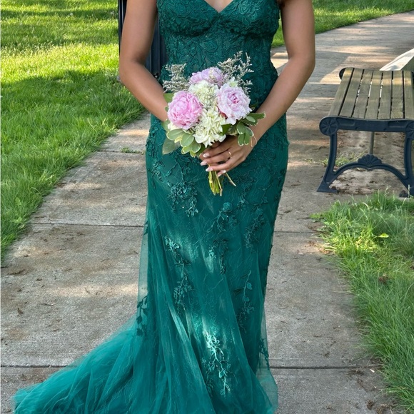 Emerald Lace Maxi Dress with Sheer Train - Women Dresses Maxi